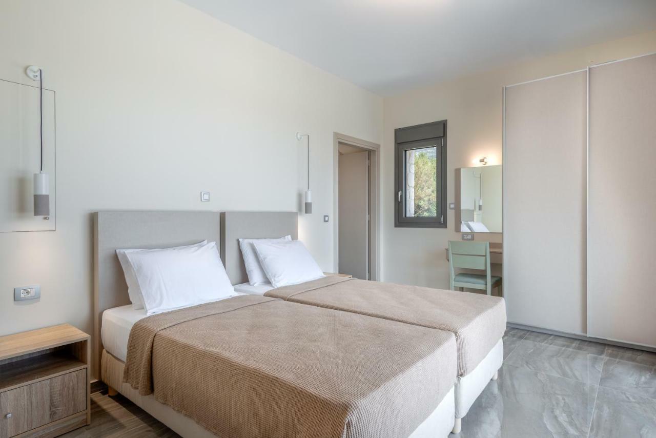 Kefalonia Stone Villas - Villa Petros Kefalonica Τραπεζάκι Εξωτερικό φωτογραφία