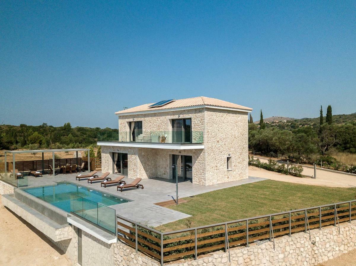 Kefalonia Stone Villas - Villa Petros Kefalonica Τραπεζάκι Εξωτερικό φωτογραφία